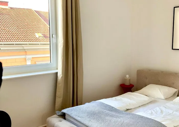 Exclusive Neue 8 * لينتز