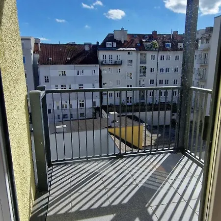 Exclusive Neue 8 Apartament *